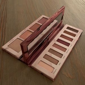 Urban Decay BACK TALK blush/eye shadow palette